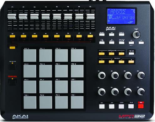 Akai MPD32